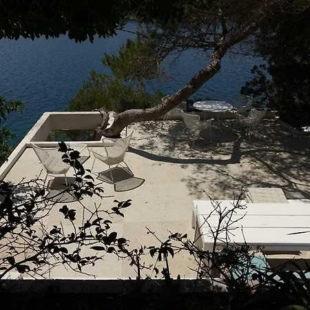 Dzeba بيت للعطل بوفليا