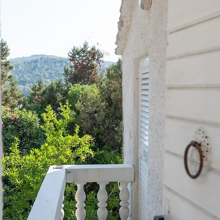 Dzeba بيت للعطل