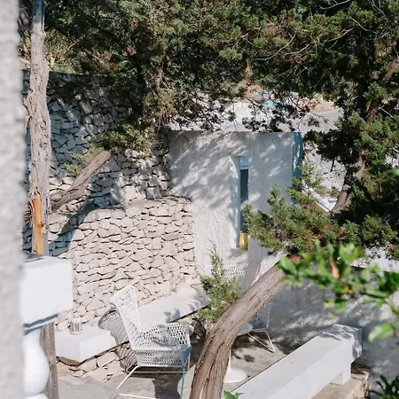 بيت للعطل Dzeba *