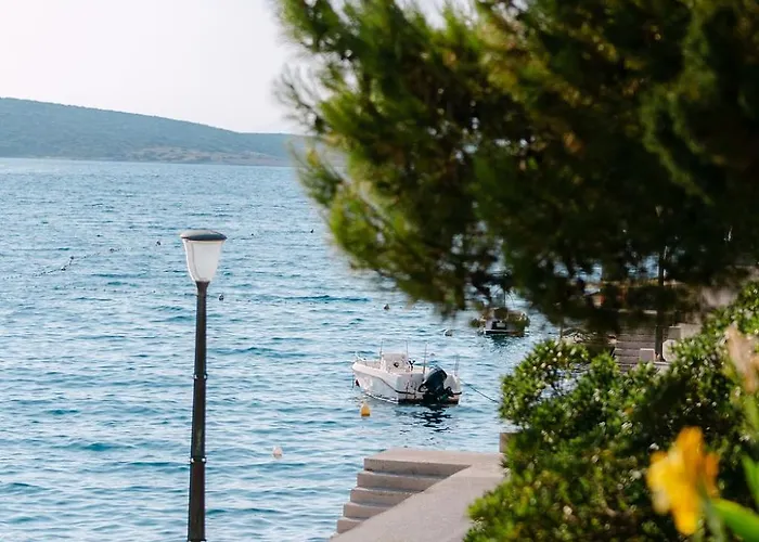Dzeba Holiday home *