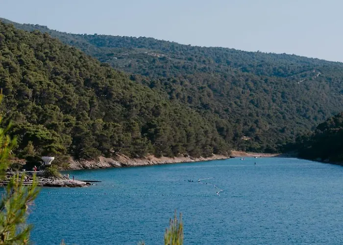 Dzeba Povlja (Brac)