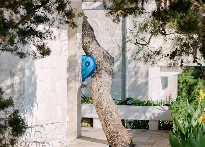 Dzeba Povlja (Brac)
